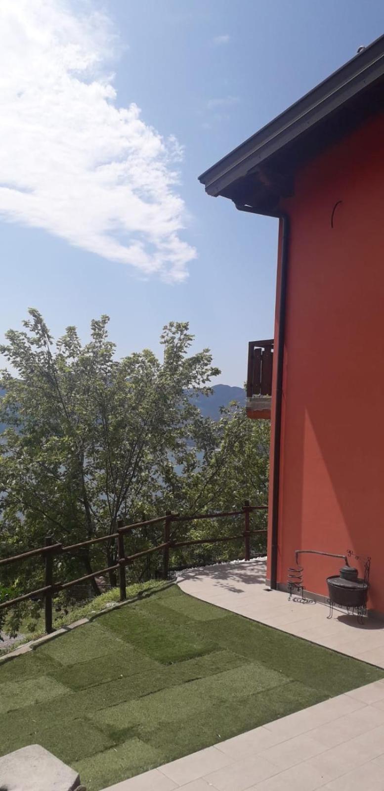 Agriturismo Cascina Lert Marone Esterno foto