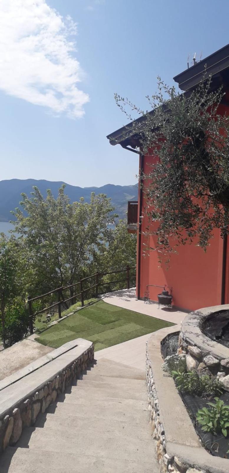 Agriturismo Cascina Lert Marone Esterno foto