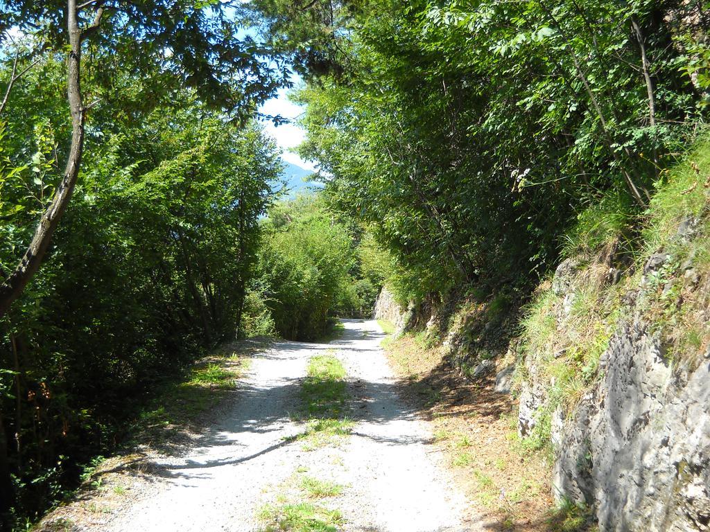 Agriturismo Cascina Lert Marone Esterno foto