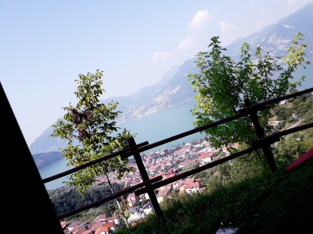 Agriturismo Cascina Lert Marone Esterno foto